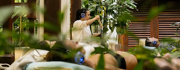 yoga-asana Hörlurar för yoga och fitness: den kompletta guiden till trådlösa ljudsystem