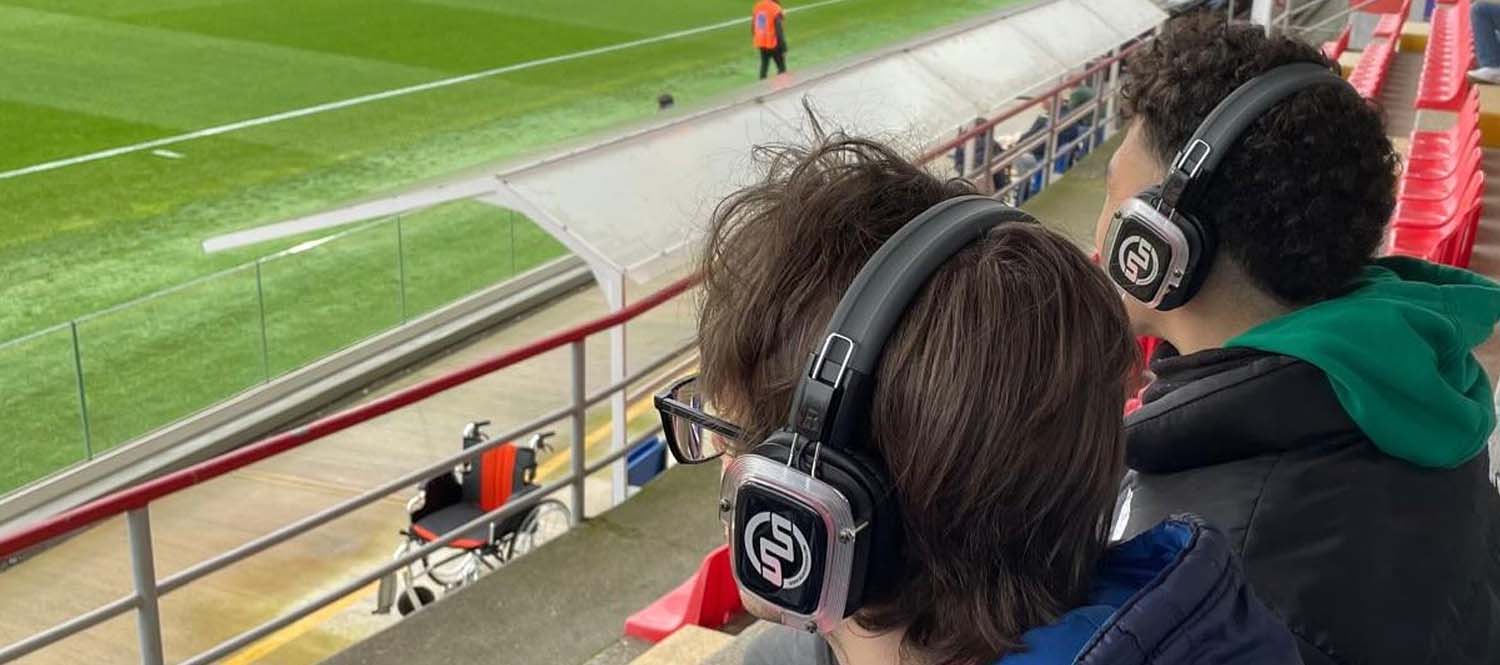 telecronaca-cuffie-stadio Silentsystem och Associazione Marcotti Osvaldo för tillgänglig idrott
